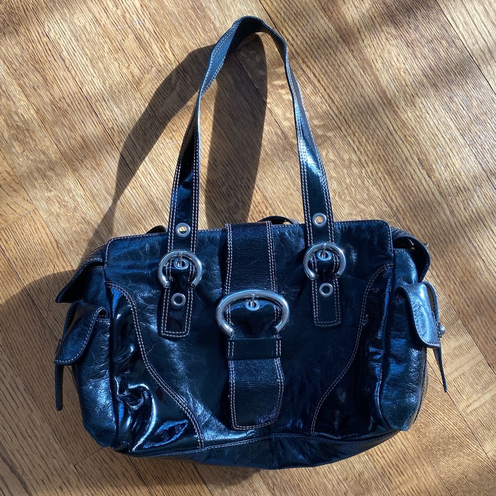 Francesco Biasia Black Patent Leather Shoulder Bag